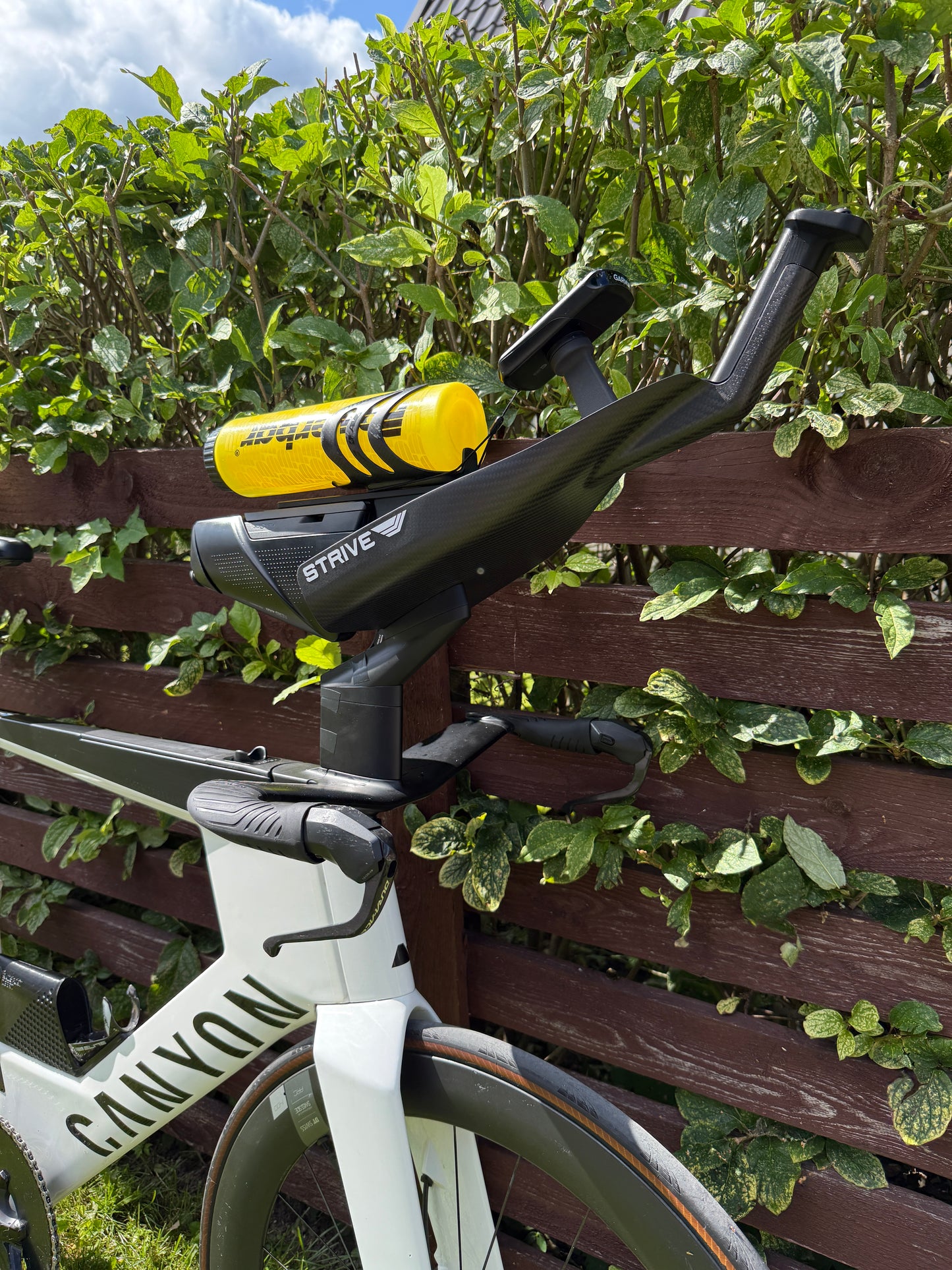 Strive Monobar Cockpit (CONTACT TO ORDER)
