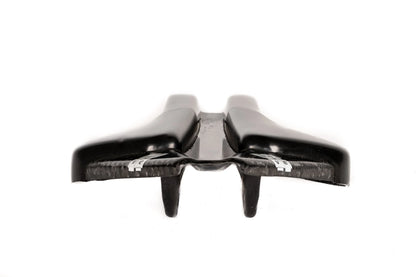 Wove V8 saddle